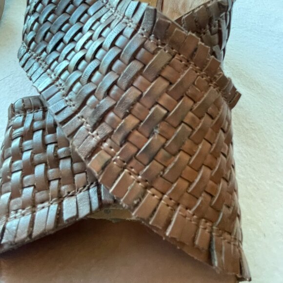 Vintage Foundry Co.  Slingback Strappy Sandals - Picture 9 of 13